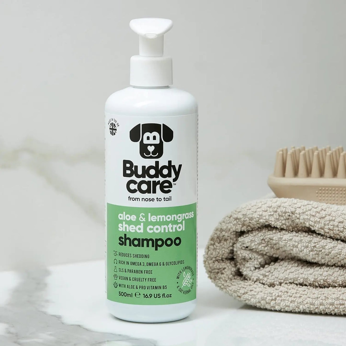 Shampooing Anti-Chute Par  - Shampooing Anti-Chute Pour Chiens - Avec De L'Aloe Vera Et De La Provitamine B5 (500Ml) Les animaux connectés 🐾